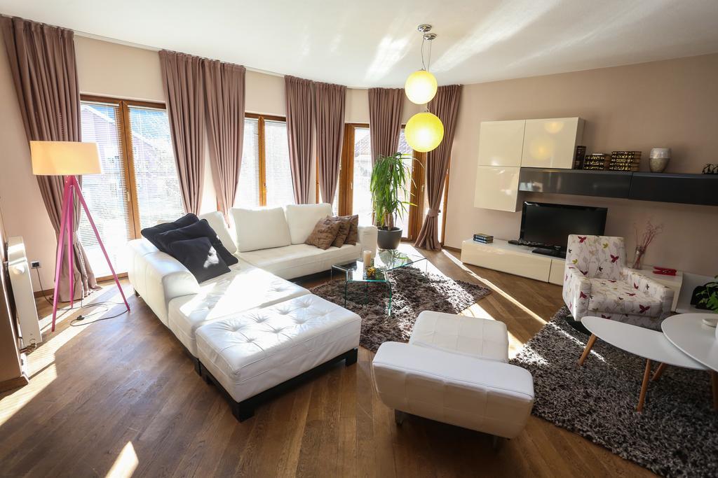 Farah Superior Apartments Bihać Exteriör bild
