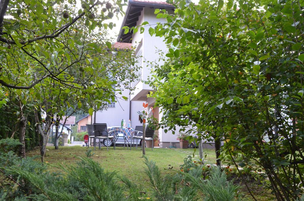 Farah Superior Apartments Bihać Exteriör bild