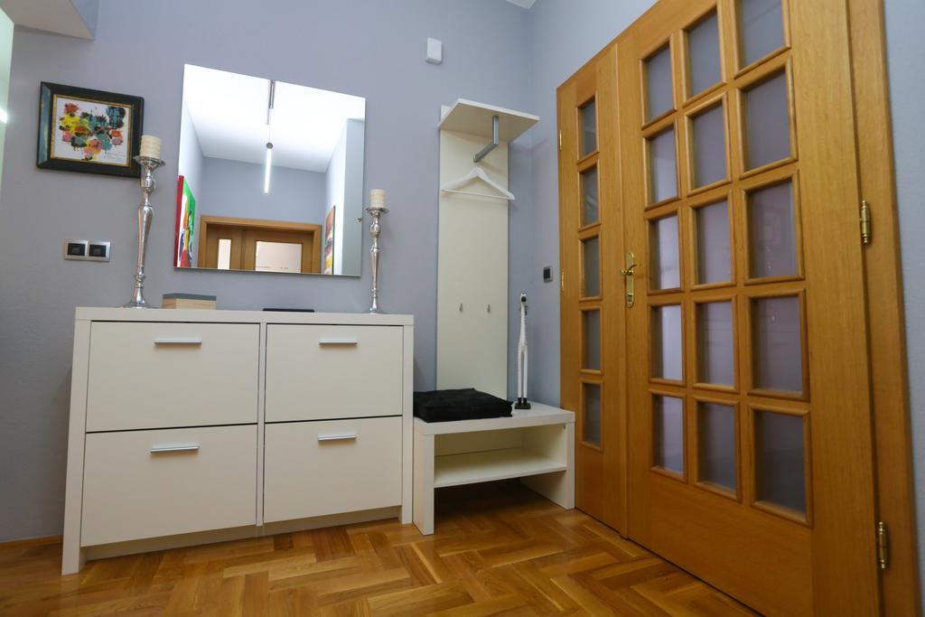 Farah Superior Apartments Bihać Exteriör bild